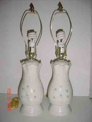 PAIR BELLEEK HAND CRAFTED PORCELAIN PARIAN TARA SHAMROCK LAMPS