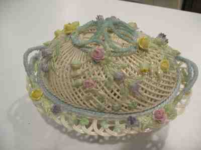 Belleek Classic Masterpiece Collection Oval Covered Basket Applied Roses