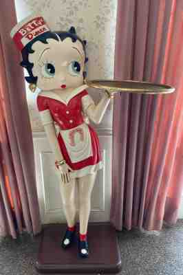 Vintage Betty Boop Diner Statue 62X31