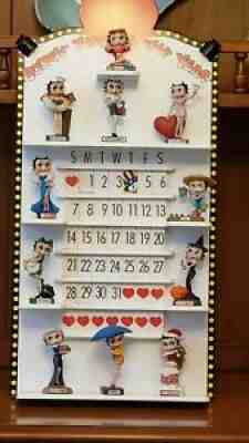 Betty Boop figurine calendar