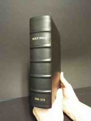 1608/1610 Geneva Bible printed by Robert Barker, London - Great Margins