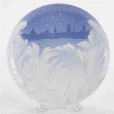 Bing & Grondahl Copenhagen Porcelain Christmas Eve (Jule Aften) Plate 1895