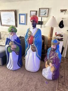 New ListingVintage 3 Wise Men Blow Molds, Very Lg 60” Nice Condition No Cracks A Must See!