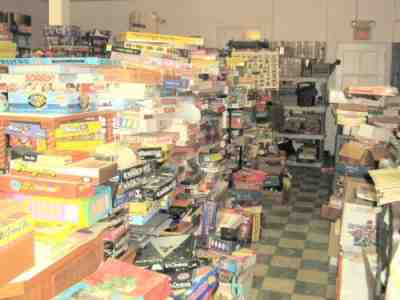 Huge Lot 2500 Board Games,400 Vintage Puzzles Collection Barbie Dolls,Old Toys +