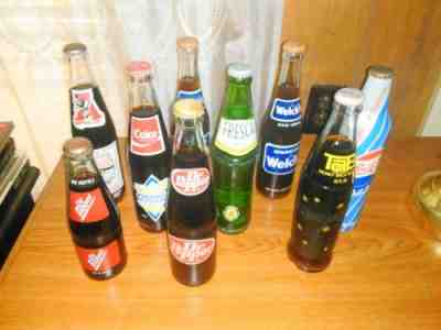 Vintage Soda Bottle Lot ..Coke, Dr. Pepper, fresca, tab , Pepsi cola all full.