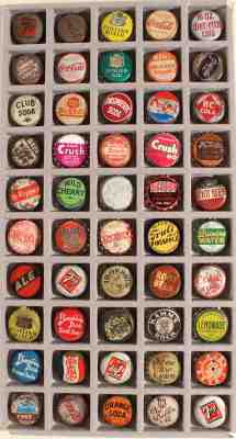 50 CORK LINED SODA BOTTLE CAP CROWN GRAPE CRUSH STAR-COLA IRON BREW 7-UP NEHI+++
