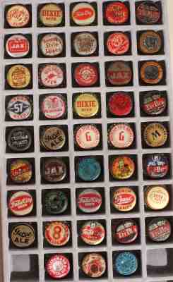 43 •SOUTH• CORK LINED BEER BOTTLE CAP CROWN KENTUCKY NEW ORLEANS TEXAS JAX PEARL