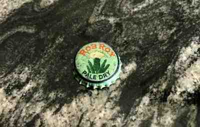 VINTAGE ROB ROY GINGER ALE SODA POP BEVERAGE CORK BOTTLE CAP / CROWN 