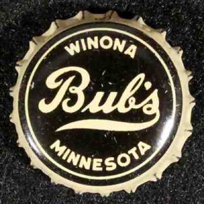 BUB'S BLACK & WHITE CORK LINED BOTTLE CAP PETER BUB WINONA, MINNESOTA CROWN MINN