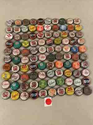LOT OF 100 VINTAGE ANTIQUE BOTTLE CAPS POP SODA METAL ADVERTISING CORK