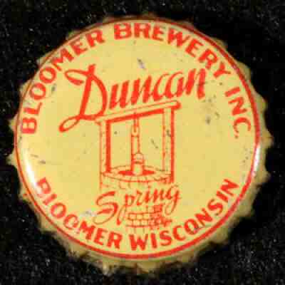 DUNCAN SPRING RED/YELLOW CORK LINED BEER BOTTLE CAP BLOOMER WISCONSIN CROWN WISC