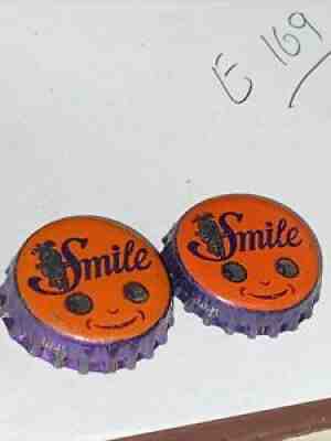 2 Vintage FACE ORANGE FLAVORED SODA SMILEY LOGO POP CORK LINED BOTTLE CAP
