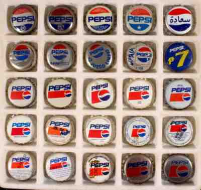 25 PEPSI #5 PLASTIC LINED SODA BOTTLE CAPS CROWNS PEPSI COLA NEW YORK NY VINTAGE