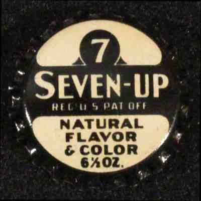 7 SEVEN-UP UNUSED CORK LINED SODA BOTTLE CAP SAINT LOUIS MISSOURI CROWNS 7-UP MO