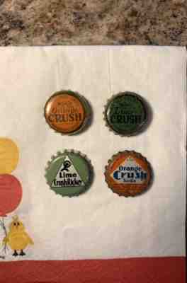Lot of 4 Wards CRUSH Cork Lined Bottle Cap Crown ORANGE CRUSH H.O. TORONTO