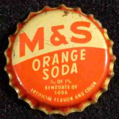 M&S MELLOW & SMOOTH ORANGE SODA CORK LINED BOTTLE CAP FLINT MICHIGAN MICH CROWNS