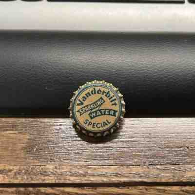 UNUSED VANDERBILT SPECIAL SPARKLING WATER SODA POP CORK BOTTLE CAP / CROWN