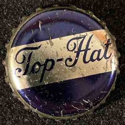 TOP-HAT PLASTIC LINED BEER BOTTLE CAP SCHOENLING BREWING CINCINNATI, OHIO CROWNS