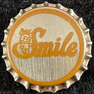 SMILE CORK SODA BOTTLE CAP ~ ORANGE SMILE SAINT LOUIS MISSOURI VINTAGE MO CROWNS