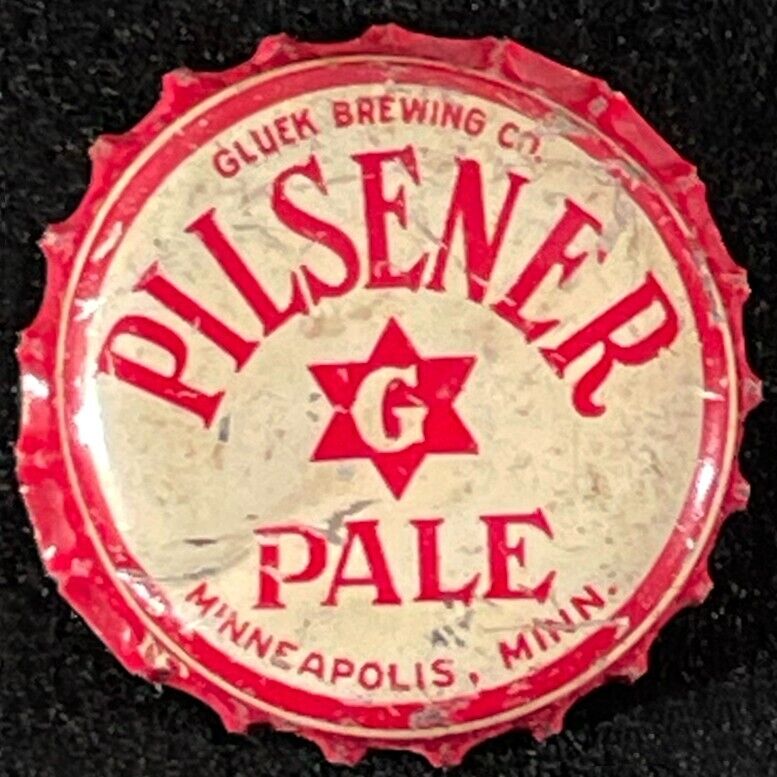 GLUEK PILSENER PALE CORK LINED BEER BOTTLE CAP MINNEAPOLIS MINNESOTA MINN CROWNS