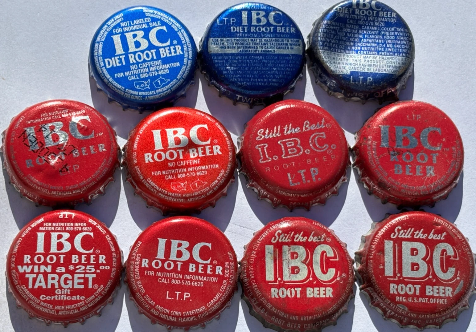 11 DIFF .I.B.C. ROOT BEER SODA BOTTLE CAPS; USED VINYL-LINED CROWNS