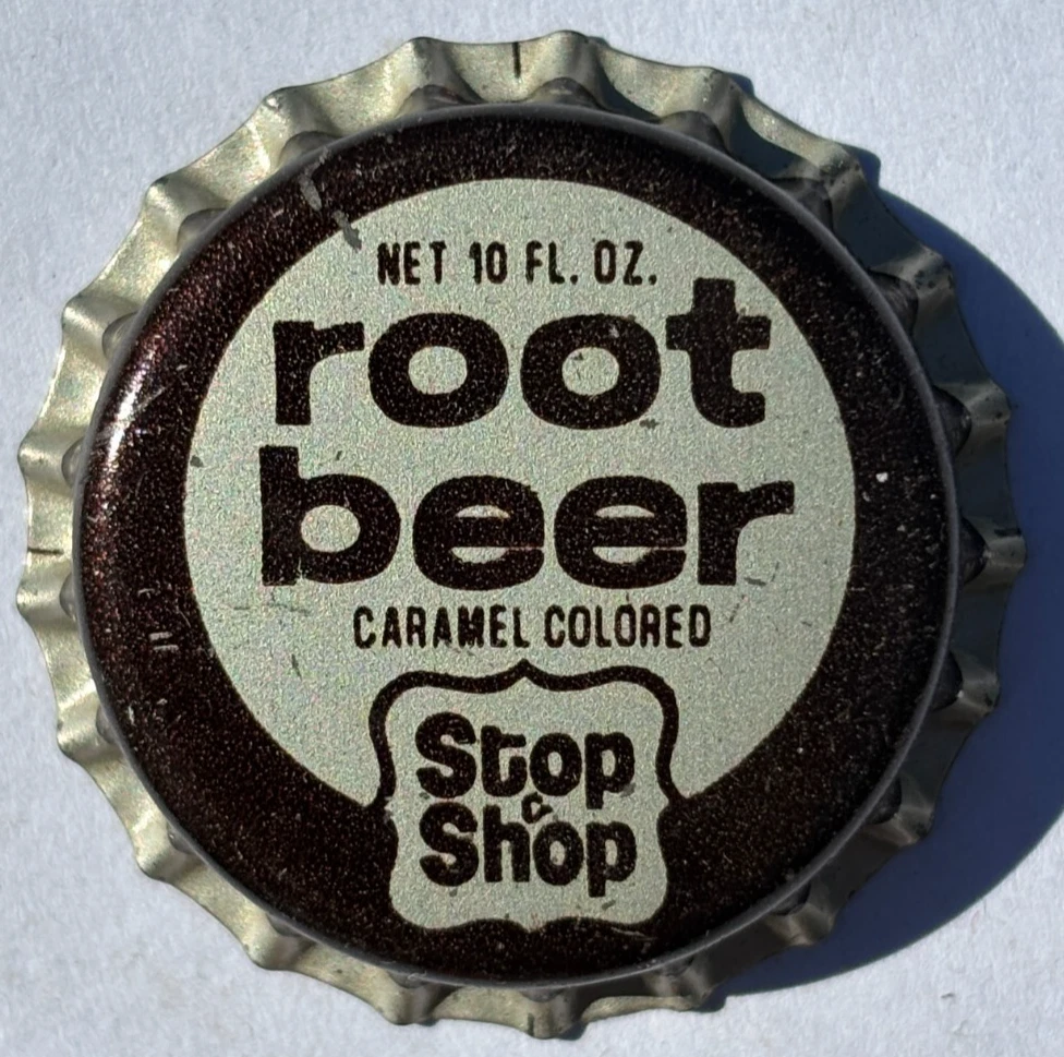 STOP & SHOP ROOT BEER SODA BOTTLE CAP; BOSTON, MASS; 1965-69; UNUSED CROWN