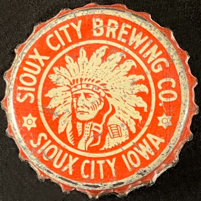 SIOUX CITY INDIAN CHIEF  WHITE  CORK LINED BEER BOTTLE CAP SIOUX CITY IOWA CROWN