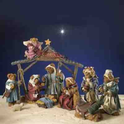Boyds Bears Crumpleton Nativity Set Away in the Manger 10pc set RARE 4014754 NEW