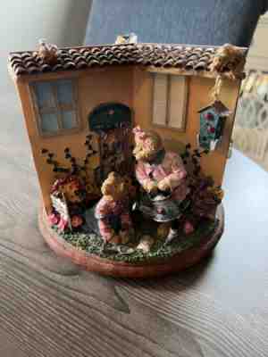Boyds Bears Sisters Danbury Mint