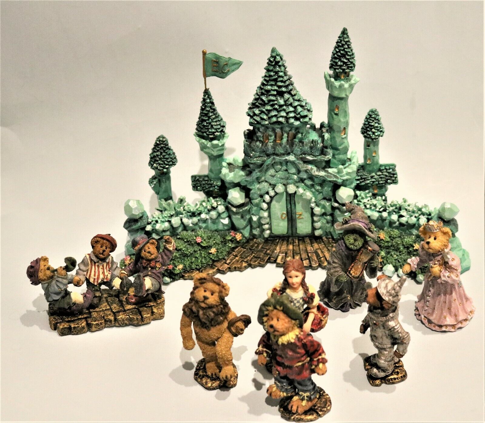 Boyds Bears Emerald City w Dorothy Tinman Scarecrow Lion Glenda Wicked Witch NIB