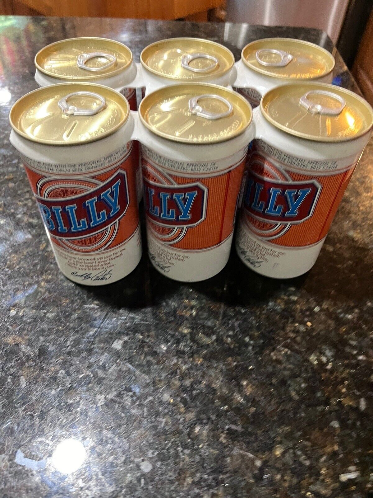 6 cans of original BILLY CARTER BEER  , Great condition, signed cans