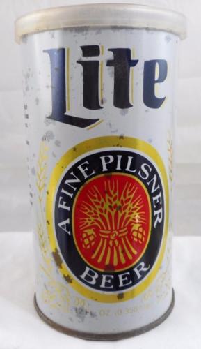 LITE A FINE PILSNER THE SIX PACK LID HANDKERCHIEFS OLD BEER CAN Z12