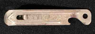 NEW ENGLAND ALE I-4 OI FLAT TOP CAN+BEER BOTTLE OPENER COMMONWEALTH SPRINGFIELD+