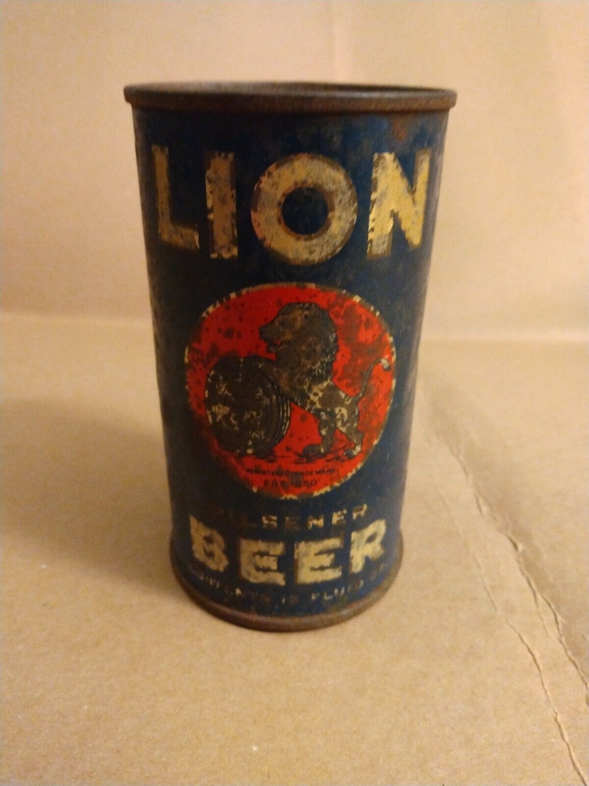 Vintage rare blue Lion pilsener 12 Oz Beer Can