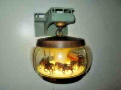 Vintage Budweiser Clydesdale Parade Carousel Beer Light Motion Rotating Sign