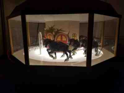 RARE Budweiser clydesdale octagon carousel