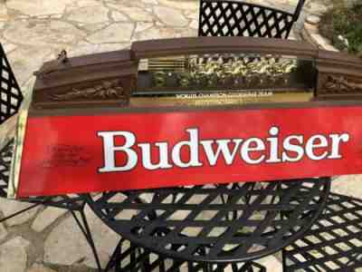 Budweiser World Championship Clydesdale Team Pool-table Light. Collectors Item!