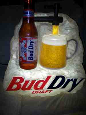 BUDWEISER BUD DRY Cold Filtered Draft Pouring Beer Sign Light  Man Cave Rare