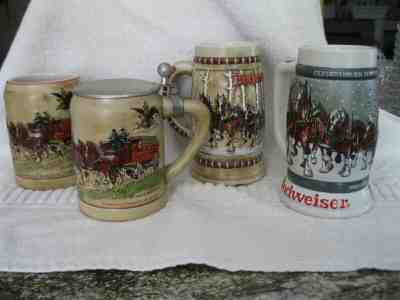 Budweiser 1980 CS19 Holiday Lidded Beer Stein Green Cases (Rare), 1980,1981,1982