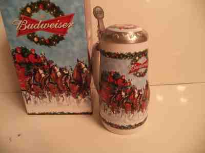 2009  BUDWIESER  Holiday Stein Lidded  Signature