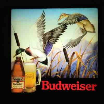 Vintage 1990 BUDWEISER Ducks In Motion BEER LIGHT SIGN Duck Hunting Bud Man Cave