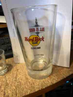 HARD ROCK CAFE  CLEVELAND BUDWEISER COLLECTOR BEER GLASS--ALL IS ONE---2 OF 4