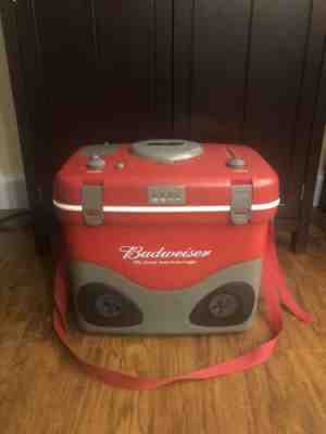 Budweiser Cooler Box Radio I-Pod Dock Model 2313B