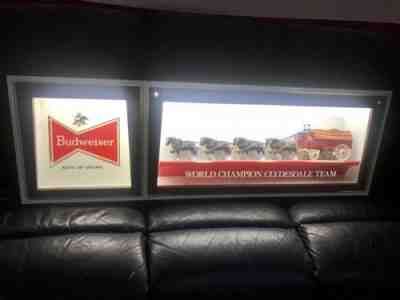 Rare Vintage Budweiser Beer Clysdale Bar Light