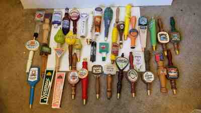 BEER TAP HANDLE LOT (38 TOTAL) SAMUEL ADAMS HEINEKEN BECK'S BUDWEISER VINTAGE