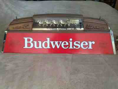 Vintage Budweiser 1983 Red & Gold Hanging Pool Table Light w/Clydesdale Horses 