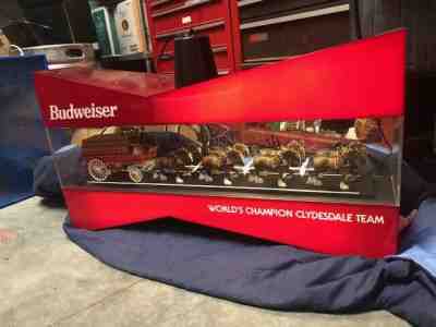 Budweiser Bow Tie Rotating Light up sign with Clydesdales RARE Vintage