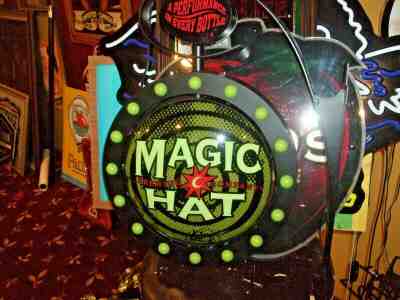 MAGIC HAT LED NEO NEON MOTION SIGN MILLER LITE BUD LIGHT HAMMS PABST COASTERS