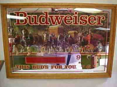 VINTAGE BUDWEISER MIRROR WITH CLYDESDALE HORSES AND CLOCK