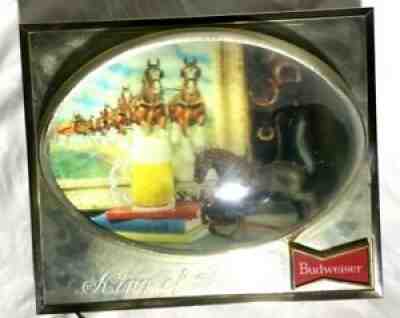 Vintage BUDWEISER Beer Lighted BUBBLE HOLOGRAM CLYDESDALE Sign 1960's